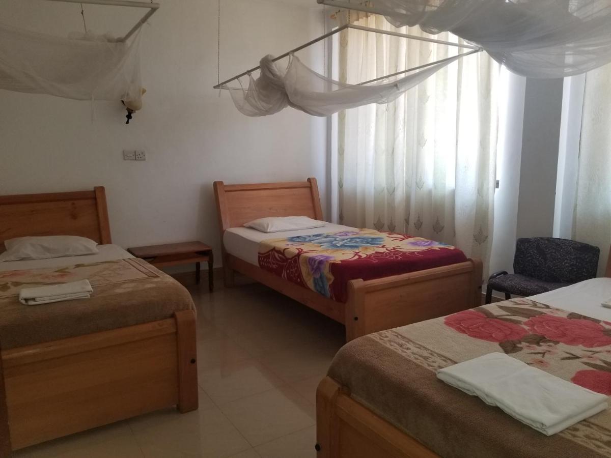 Hotel Buffalo Моші Екстер'єр фото